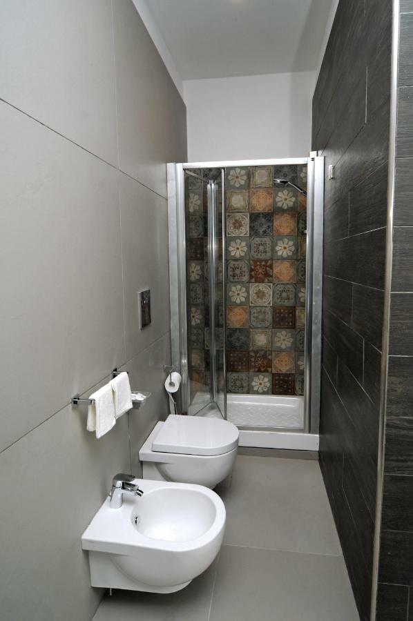 A Casa Di Anna Bed & Breakfast Napoli Dış mekan fotoğraf